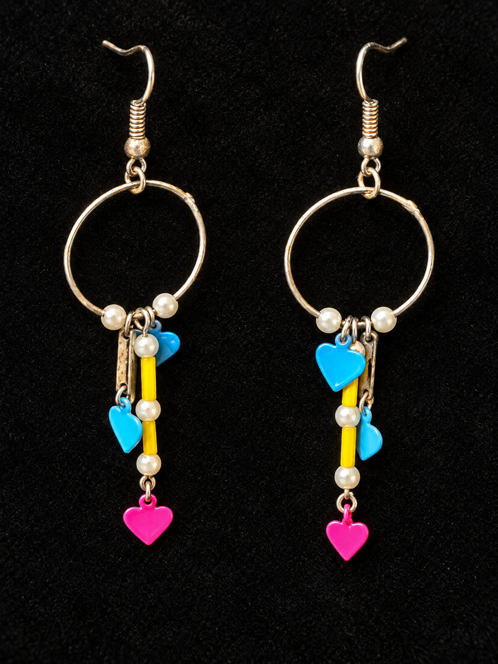 ⚜️ Hoop Drop Earrings | Heart Charms & Beads | Cyan Pink Yellow 💗